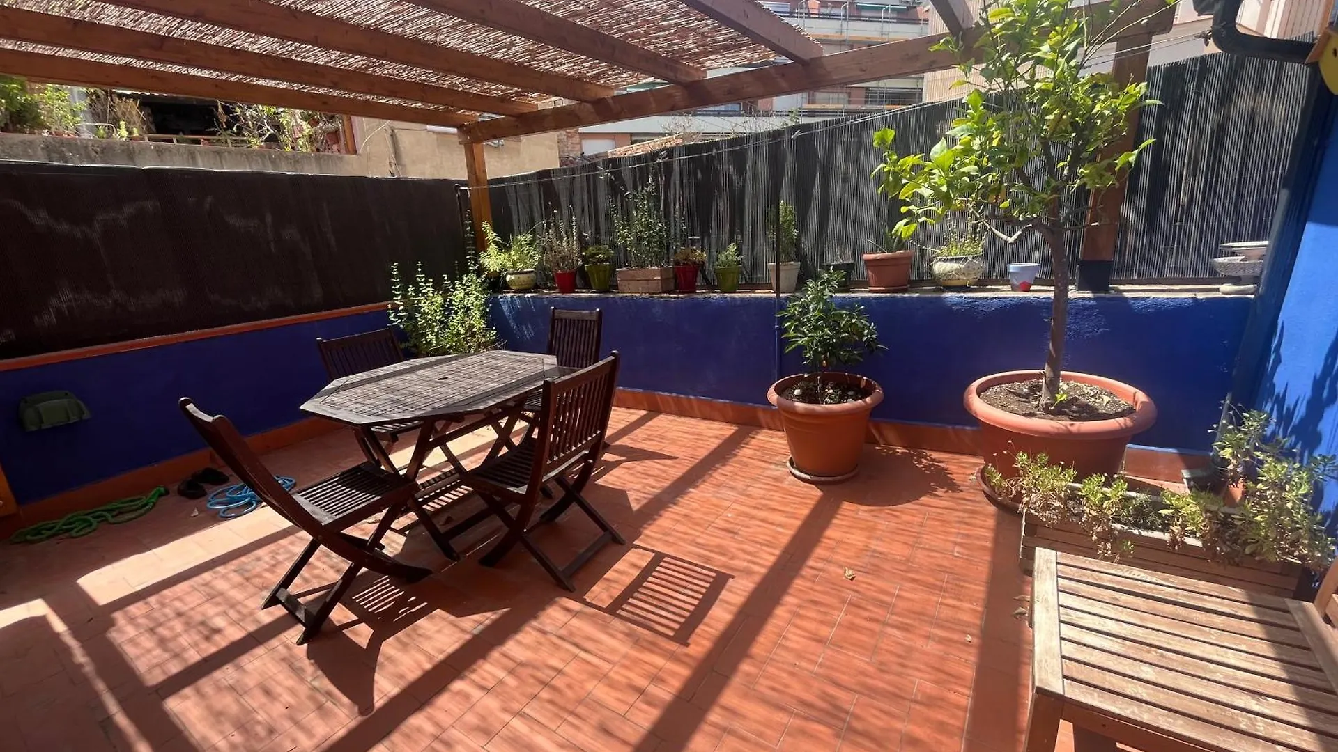 Casa A 20 Minuts De Barcelona Lejlighed Molins de Rei Spanien